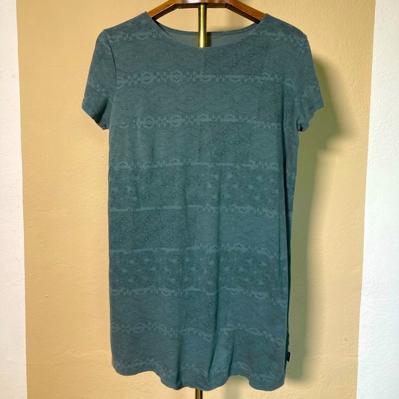 RVCA Dresses & Skirts - RVCA Neutral Green Casual T-Shirt Dress